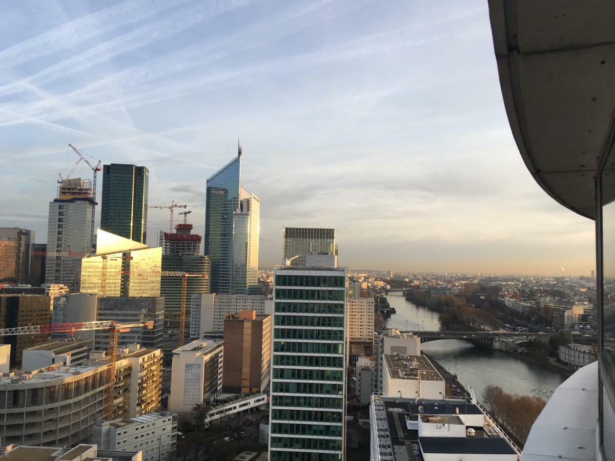 Apartamento Le « 24Th » On Blum Square Puteaux Exterior foto